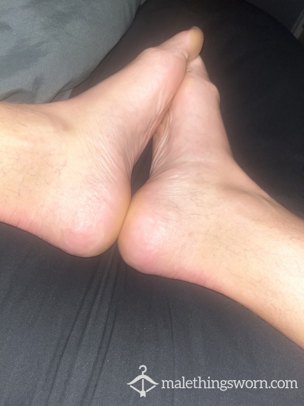 Feetnsoxguy