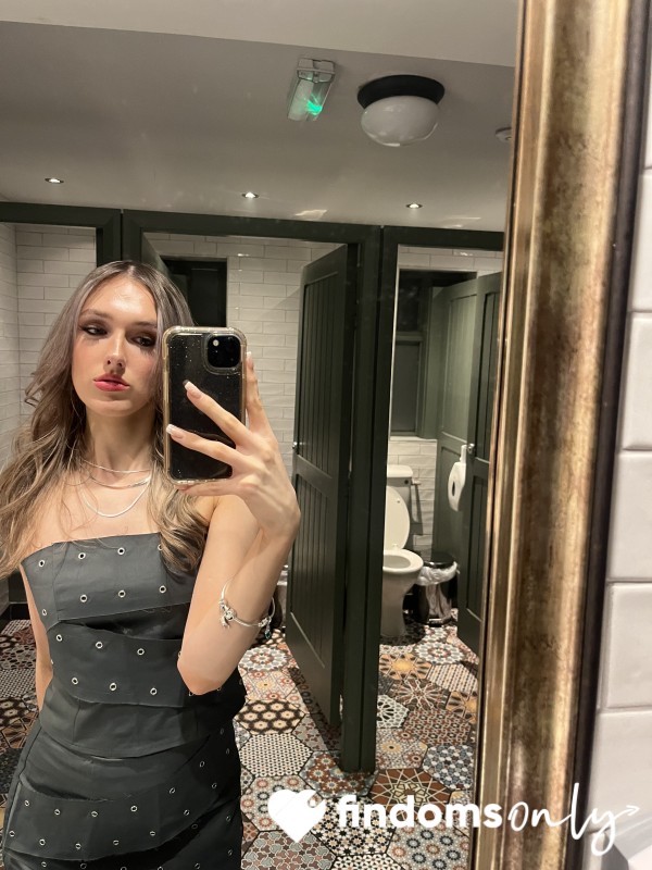 Felicity_goddess