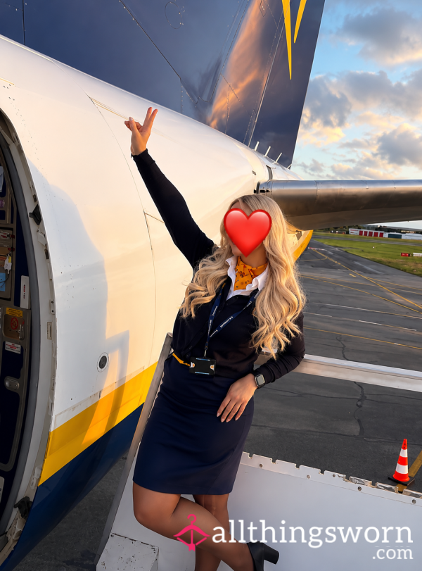 Flywithmesara