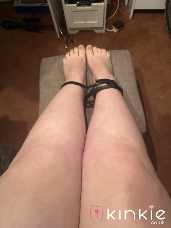 Freaky Feet Fiona