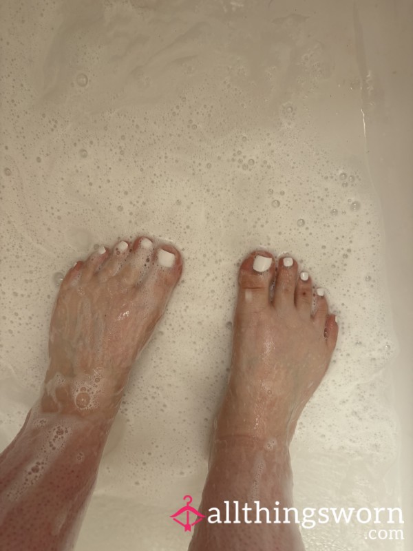 YourfootGem25