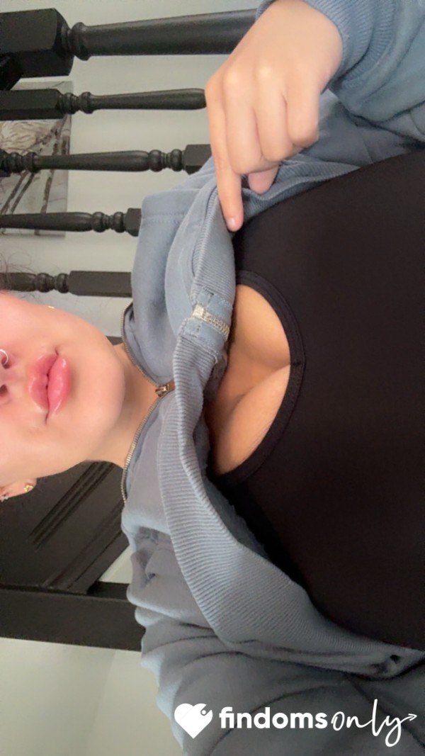 GoddessMiaMinx