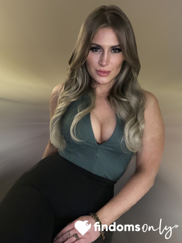 GoddessSiennaX