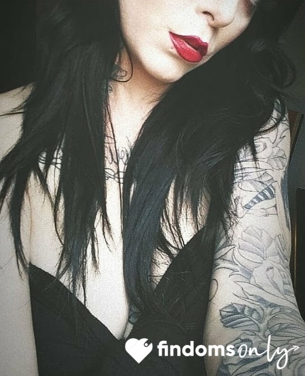 GothicxGoddess