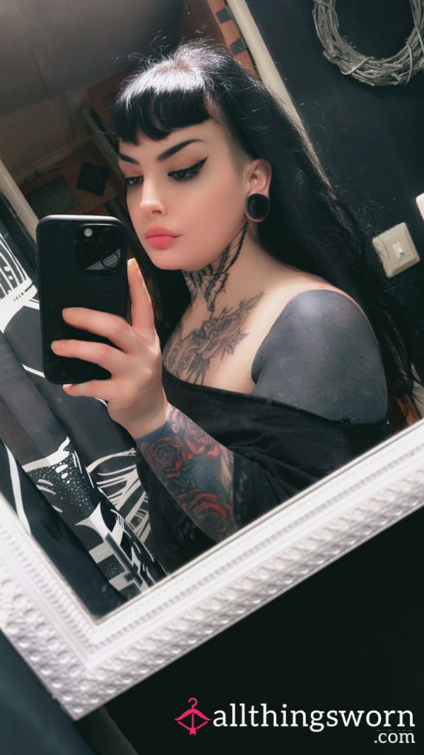 GothMommy143