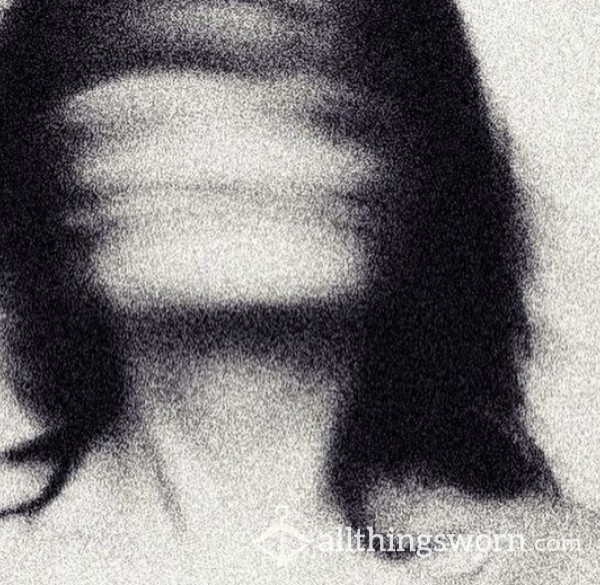 Intheshadows__