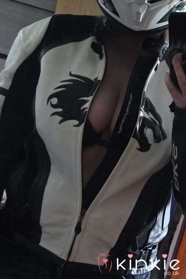 Irishbikerchick