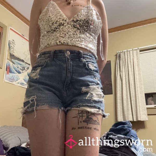 Kaitlynprettyfeet17