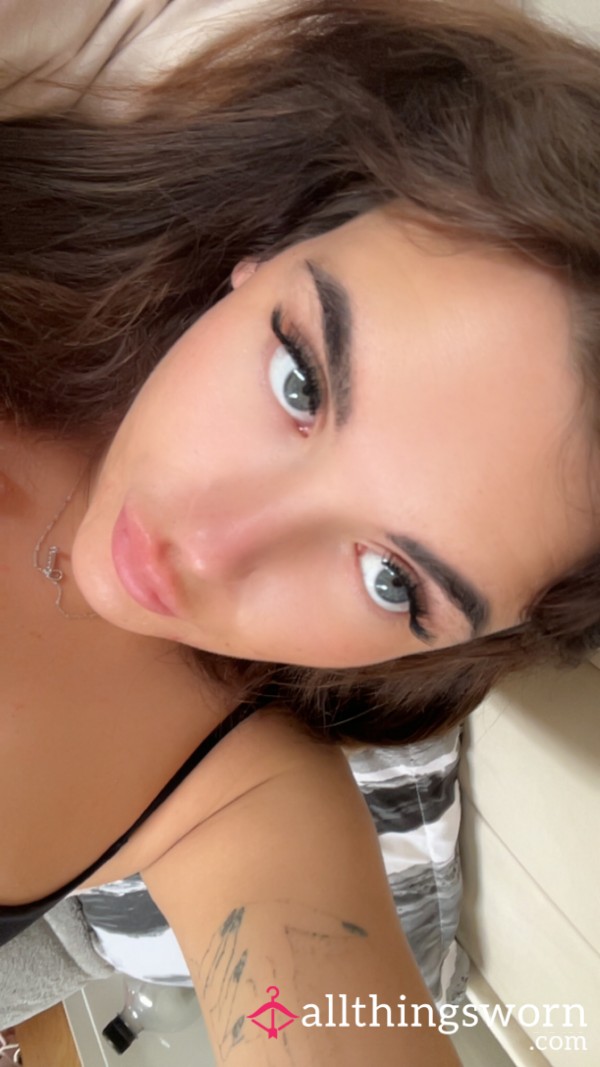 KeiraLou25