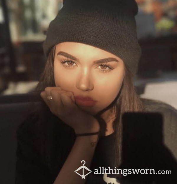 AllThingsWorn profile picture for @KIKI