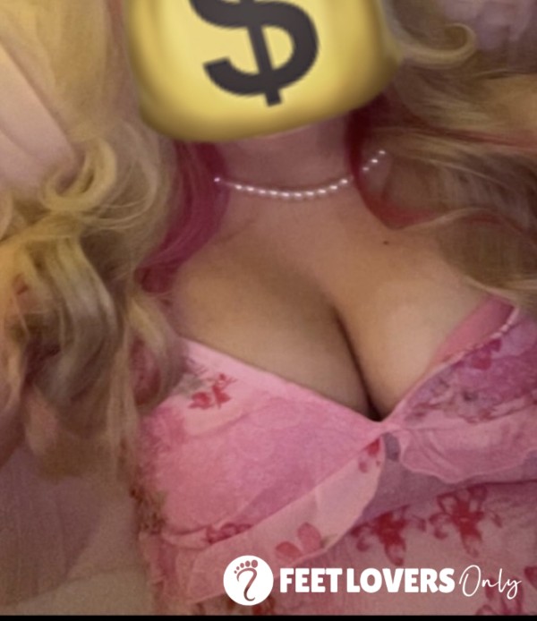 Kinkybelle064