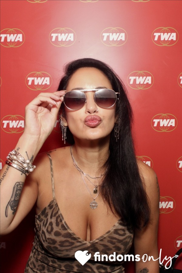 La_Davina_Emilia