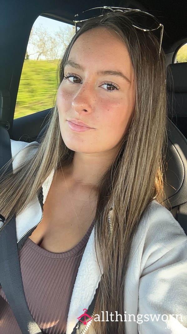 Laralove81x