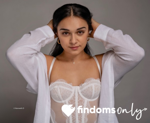 LatinaGoddess01