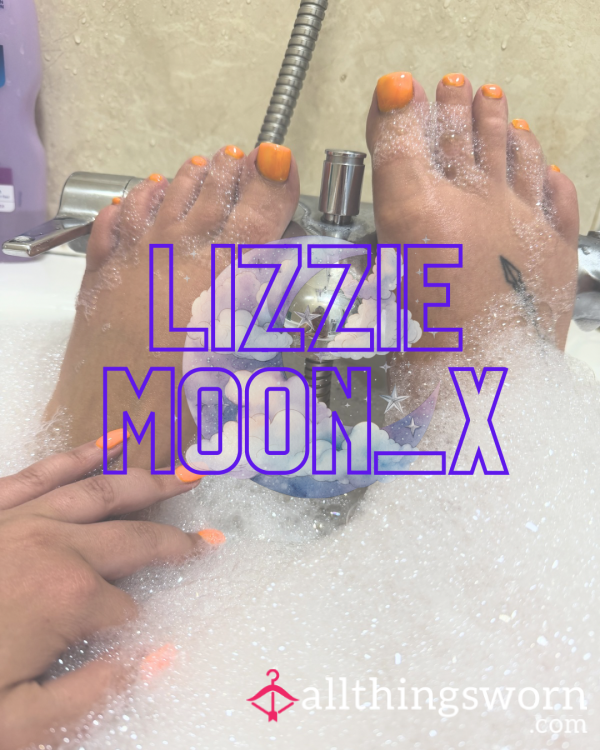 LizzieMoon_x