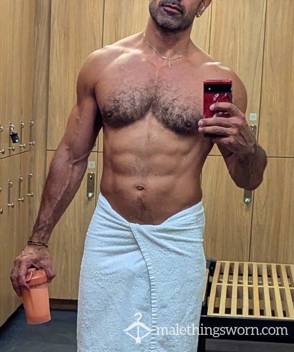 Locker_Room_Thief