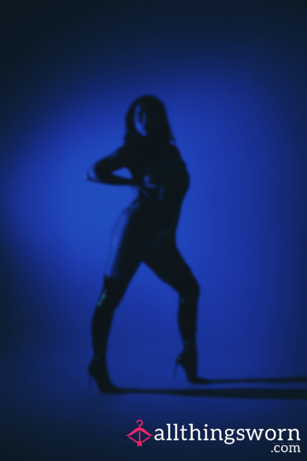 Lola_Blu