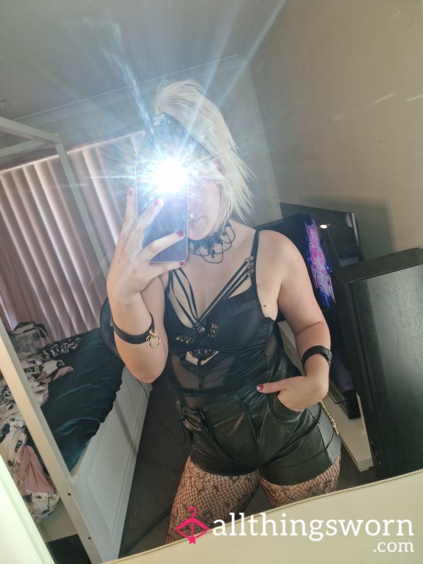Lonely_Gamer_Gal