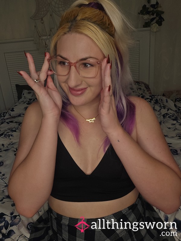 Lonely_Gamer_Gal