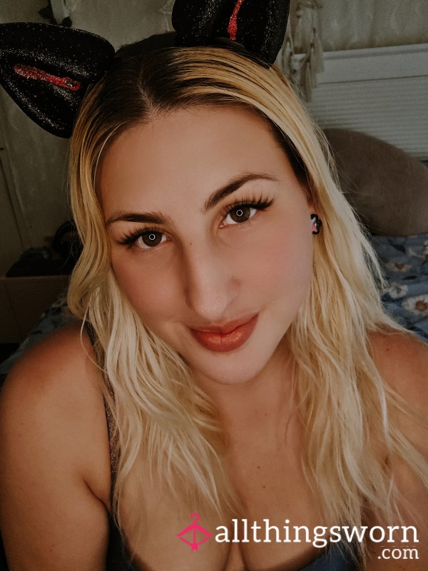 Lonely_Gamer_Gal