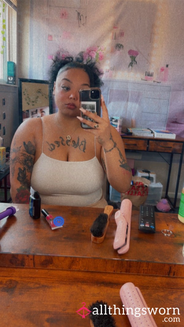 LovelyLady2