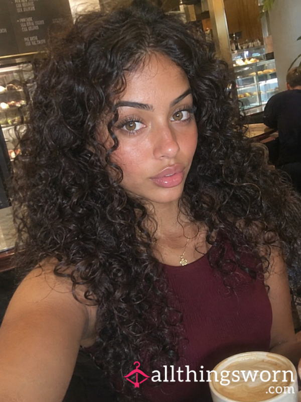 Mademoiselle_Scarlette