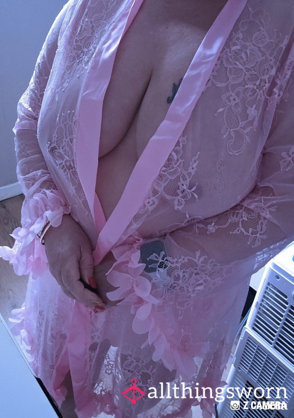MATUREGODDESSNESSA