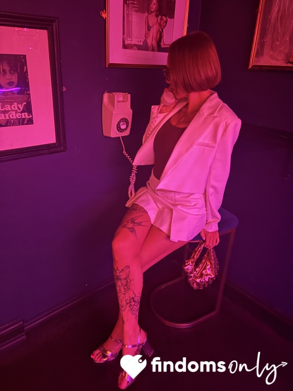 Mistress_Amelia_Corp