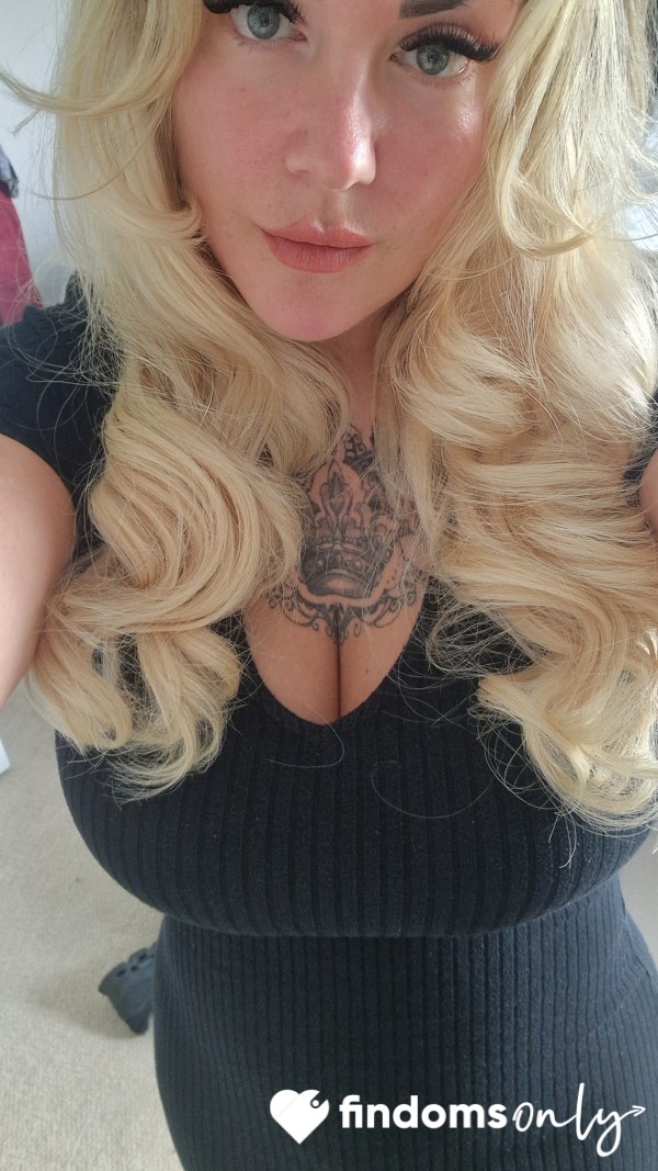 MistressLeala
