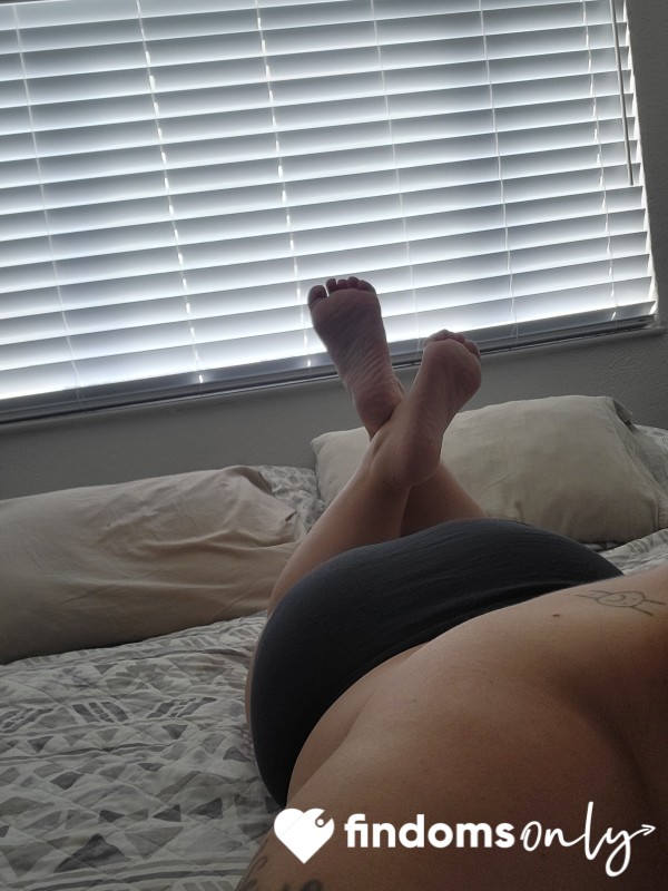 MistressMolly15