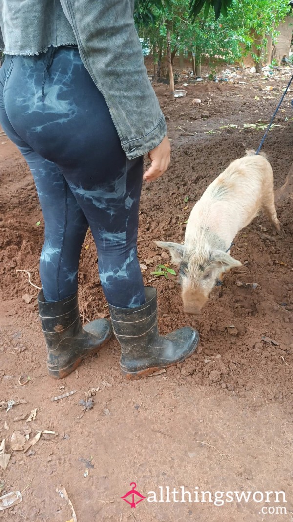 Muddyfarmgirlpy