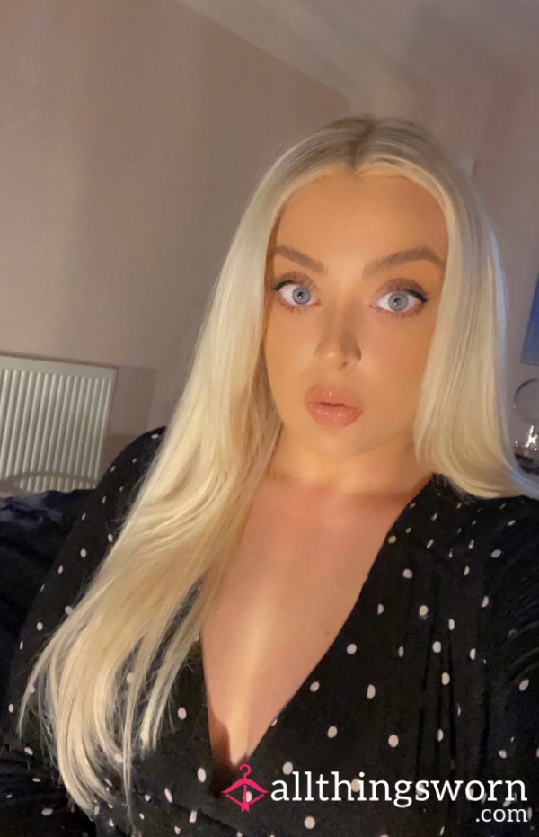 Goddess_Naomi