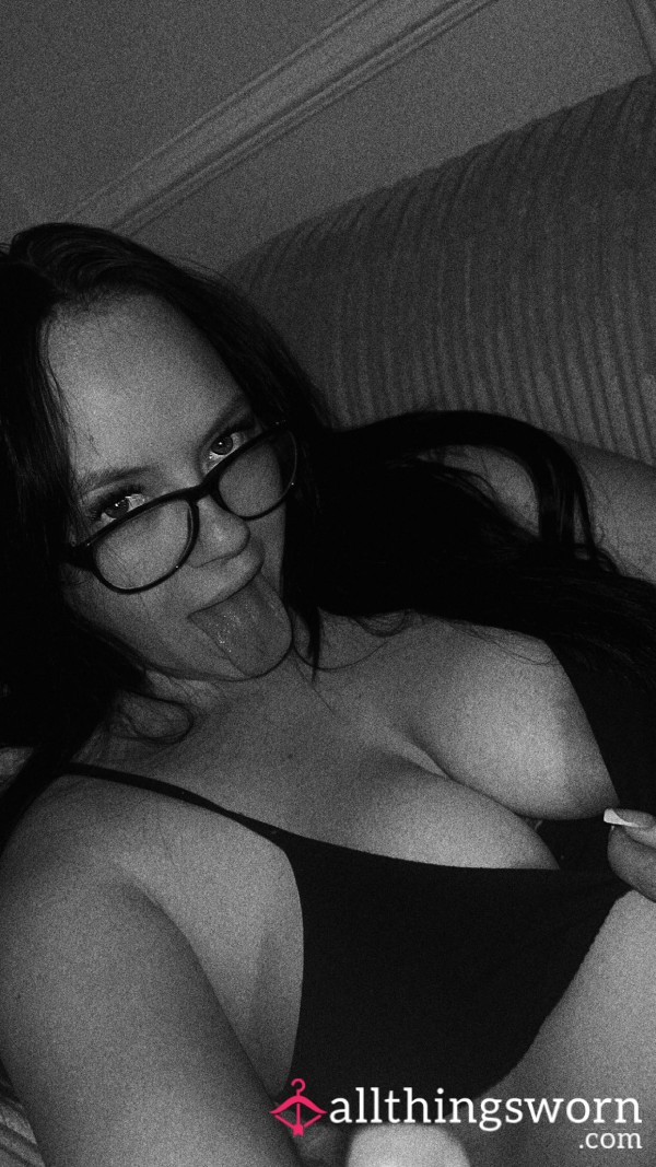 Naughtyelis**