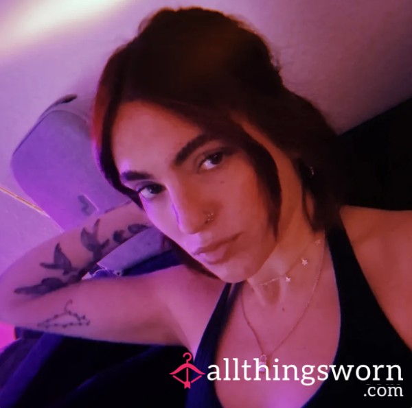 Naughtygirl10