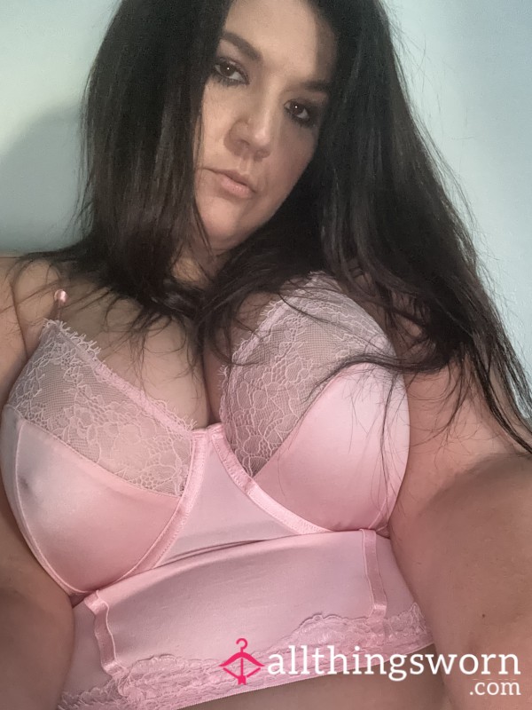 NaughtyyNatalie