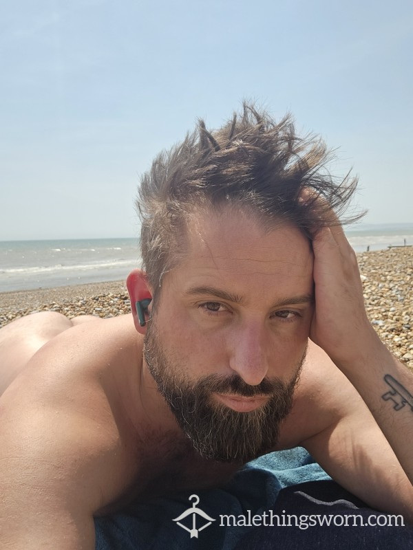 Nudistyoga