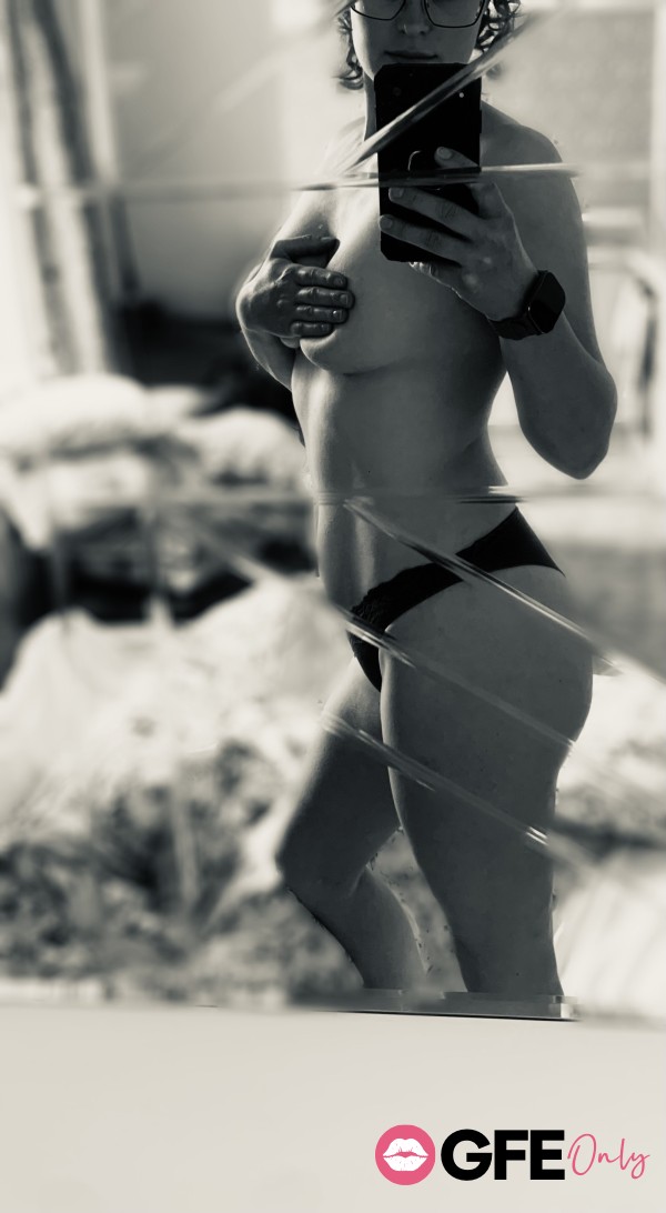 Oliviaxxx