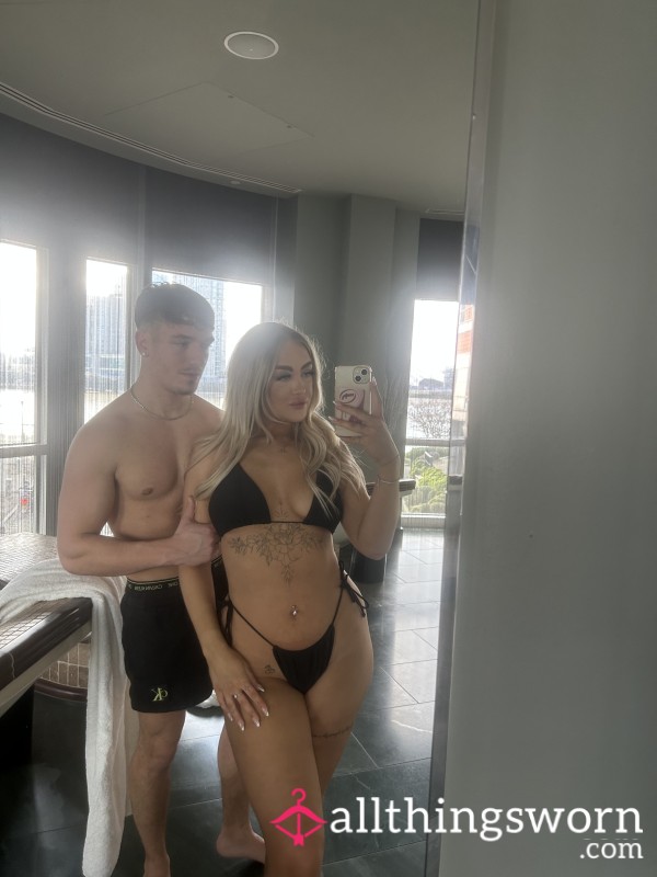 PetiteBlondie