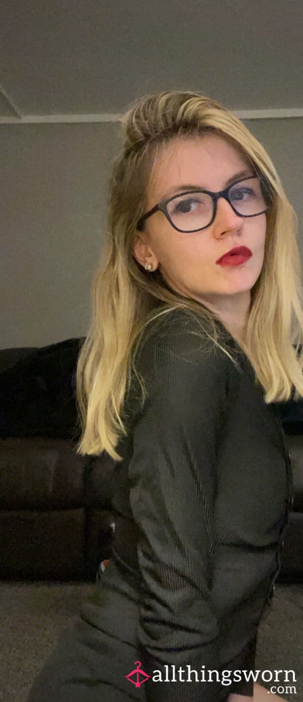 PetitePeachy