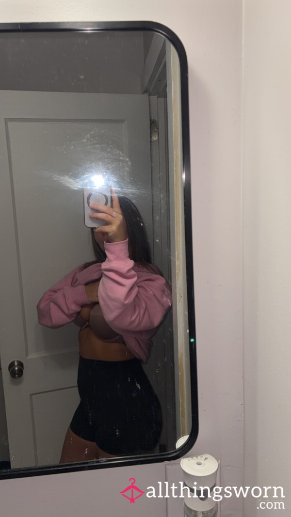 Pinkcollargirl