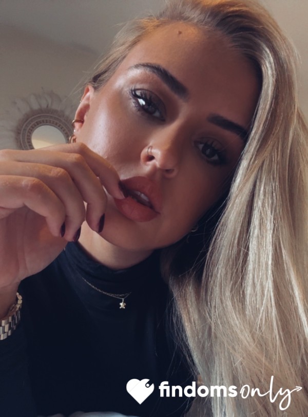 PoutyJen