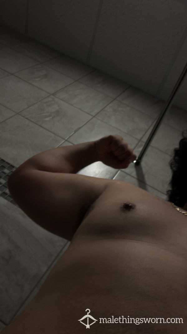 PR_Alpha_feet