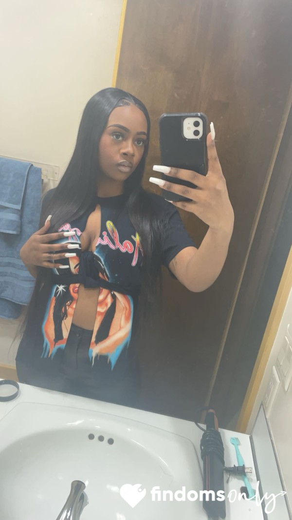 Princessnique23