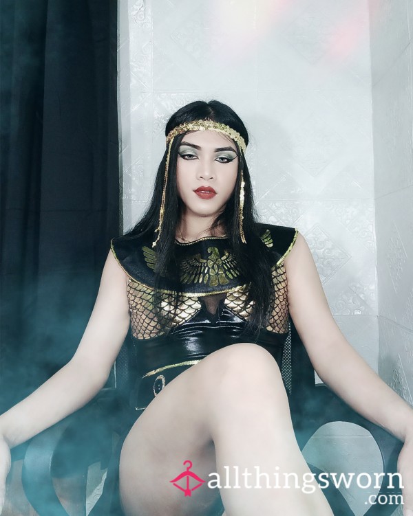 Queen_Cleo25
