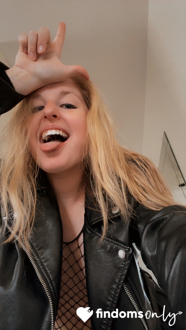 QueenBlondie