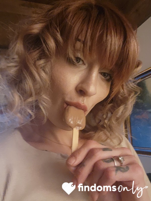 QUEENLAYLAFAE