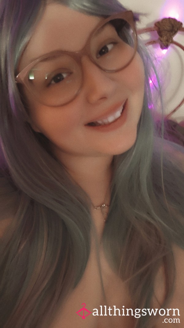 Rach_and_the_wardrobe