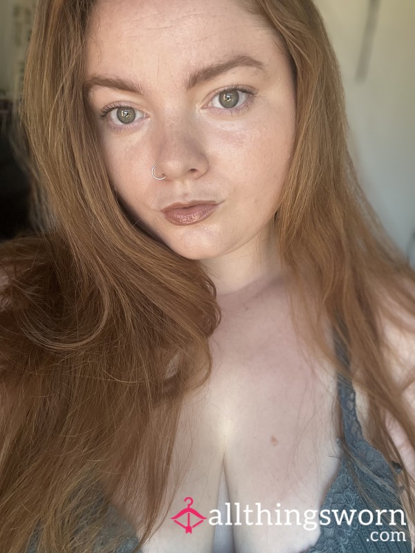 Redhead_Roxxy