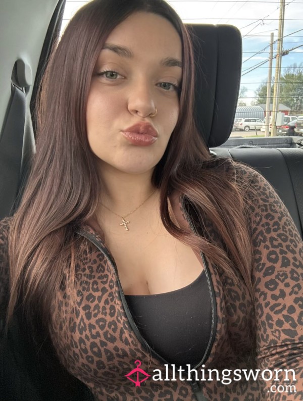 Scentedfeetandtreats