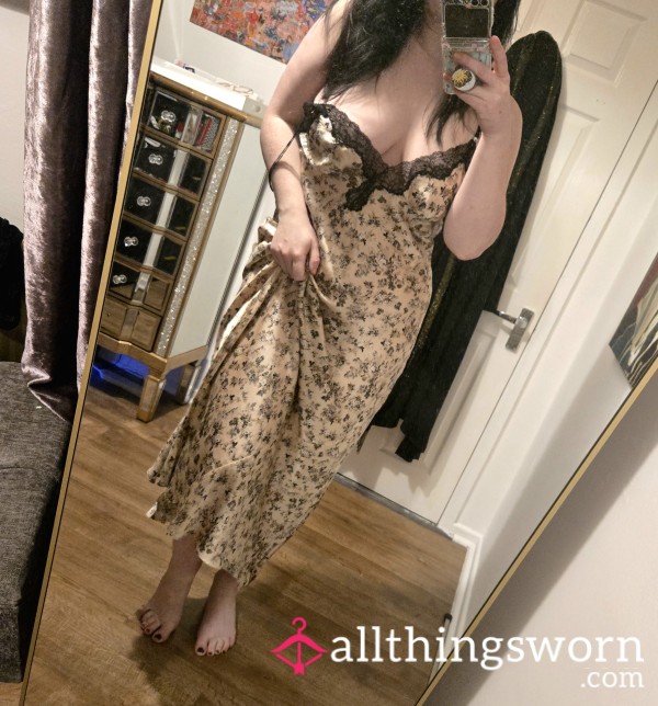 Shy_Irish_Girl
